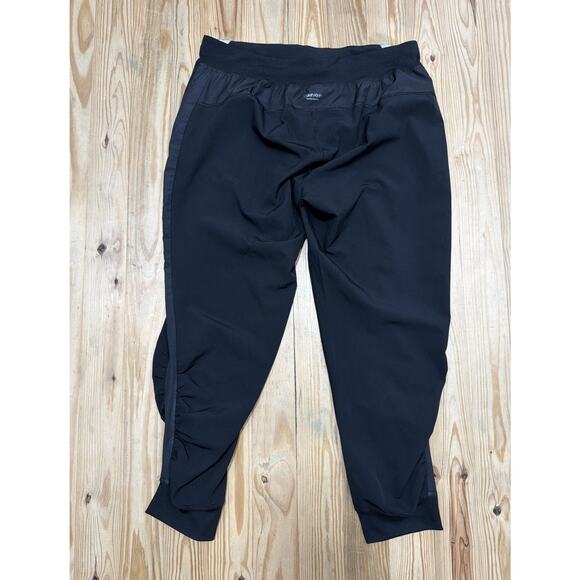 Calvin Klein women’s L performance stretch black joggers side pockets - Picture 2 of 6